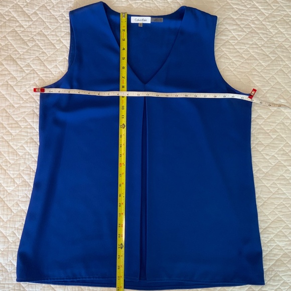 Calvin Klein Women’s Blue Sleeveless V-Neck Shell Tank Top - Size XL - Picture 2 of 5